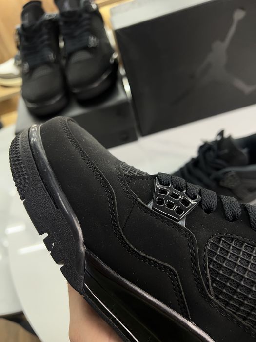 Ксросівки Nike Air Jordan 4 Triple Black