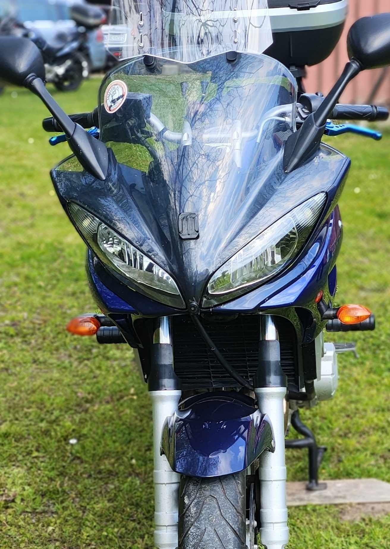 Yamaha Fazer FZS 600