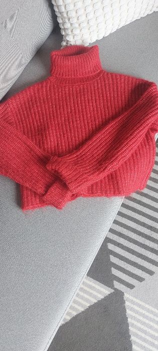 Cieplutki golf od "Zary " 152cm