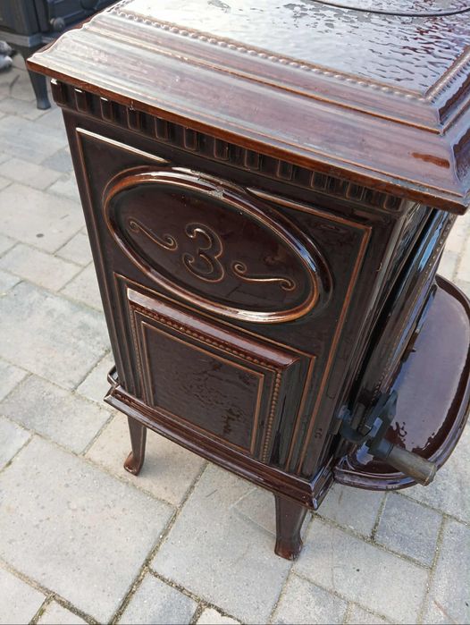 Kominek żeliwny Jotul