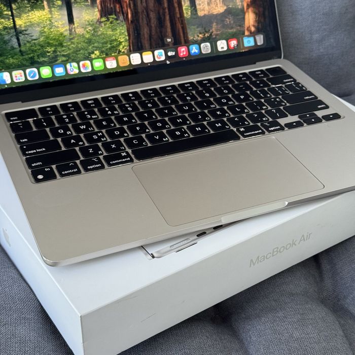 Apple Macbook Air 2022 m2