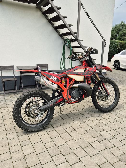 Beta 300 RR MY20 zarejestrowana z przeglądem