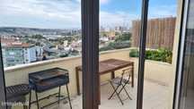Apartamento T4 transformado em T3 na Urbanização d Ribeirada