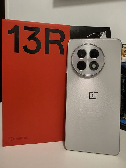 Oneplus 13R 12/256 Como novo com garantia