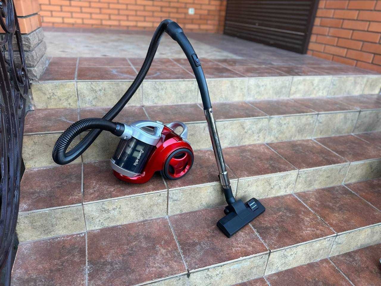 Циклонный немецкий пылесос c турбощеткой 3500W. Безмешковой. Колбовкый