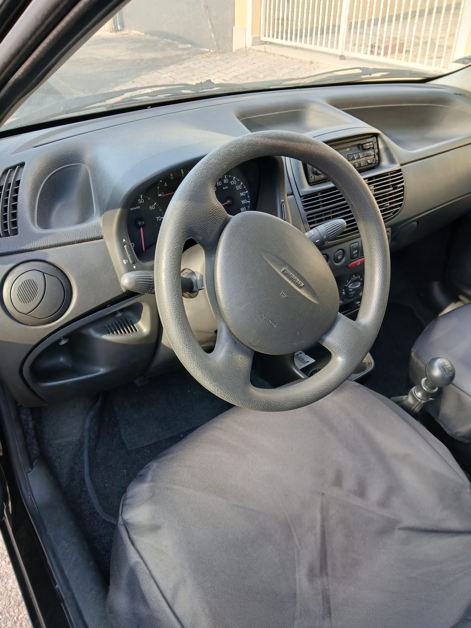 Punto 2002 Preto