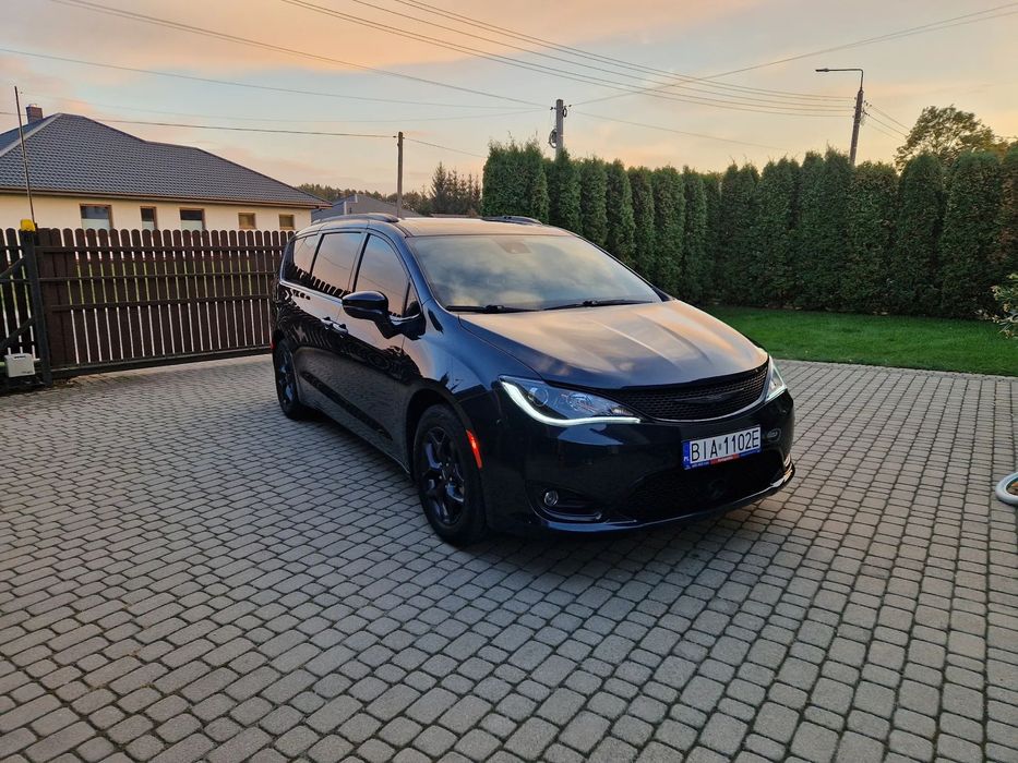 Chrysler Pacifica Chrysler Pacifica Limited S
