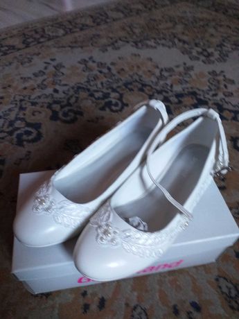 buty dla dziewczynki komunijne