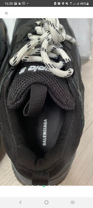 Оригинал Balenciaga Triple S Black
39 размер 
Оригинал 100 %
