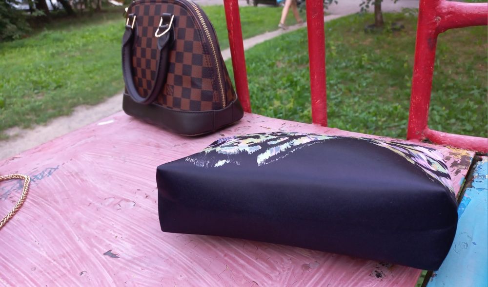 косметичка на замок,клатч,Ted Baker,абстракція, Англія