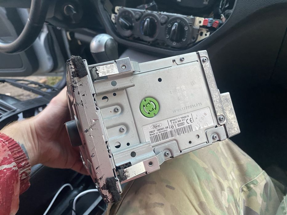 Оригінальна автомагнітола Ford Focus C-Max mk1