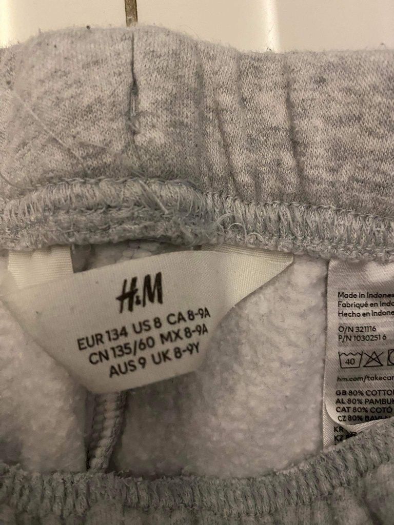 Dres Spodnie dresowe ocieplane szare dla dziewczynki H&M rozmiar 134