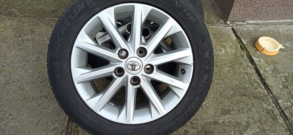 Диски Toyota 16 оригінал, гума Michelin Primacy 205/55