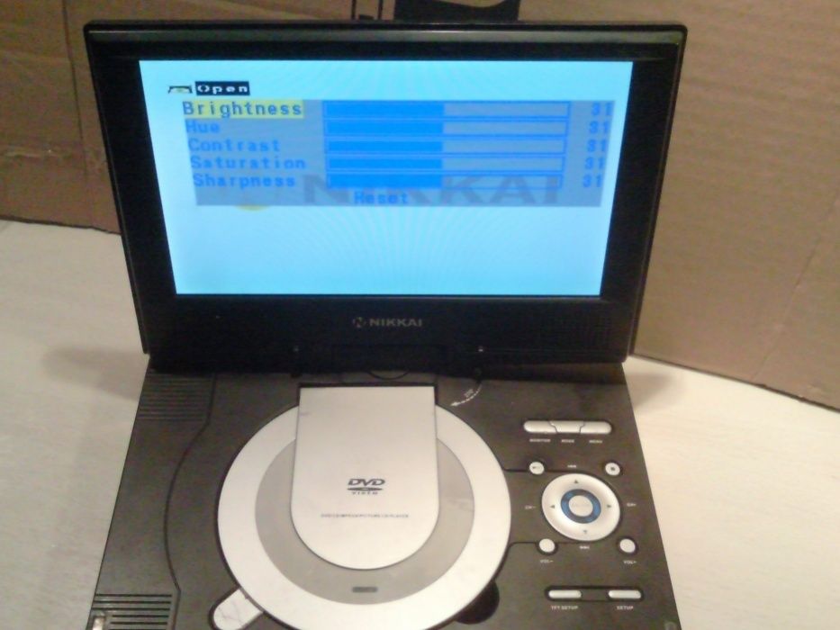2 dvd przenośne z dvbt mpeg-tuner tv