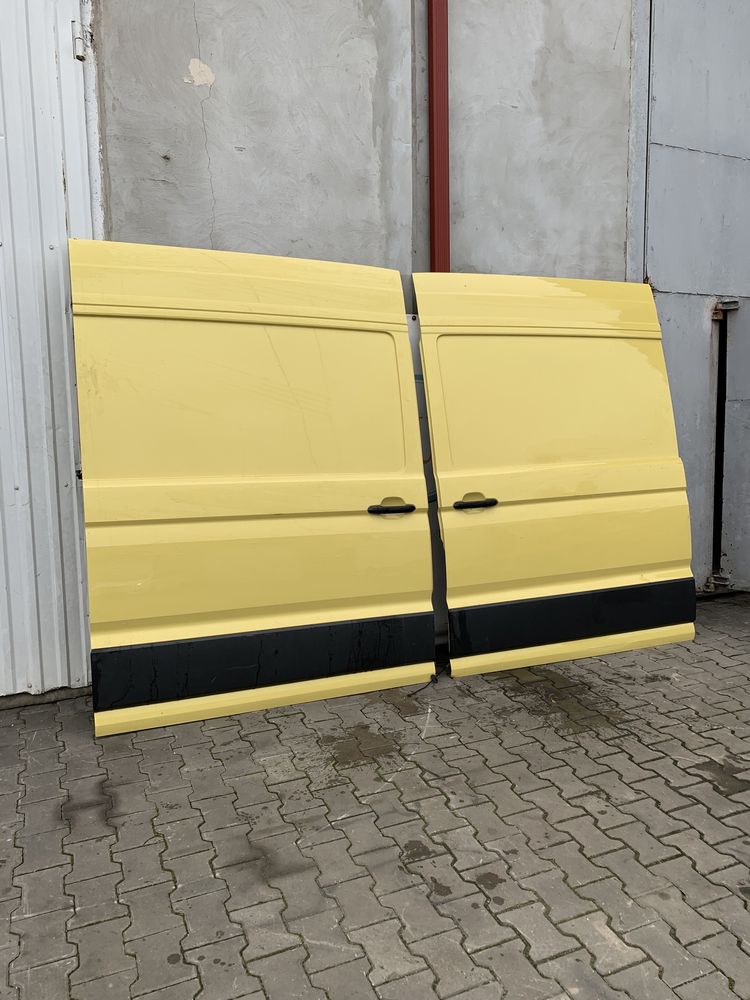 Двері бокові виїзні високі жовті Відсувні Крафтер новий VW Crafter 2