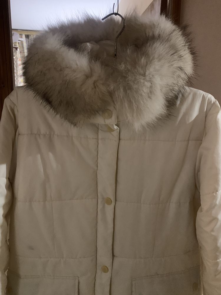 Легкое Пальто пуховик куртка пух перо песец 46-48-50.