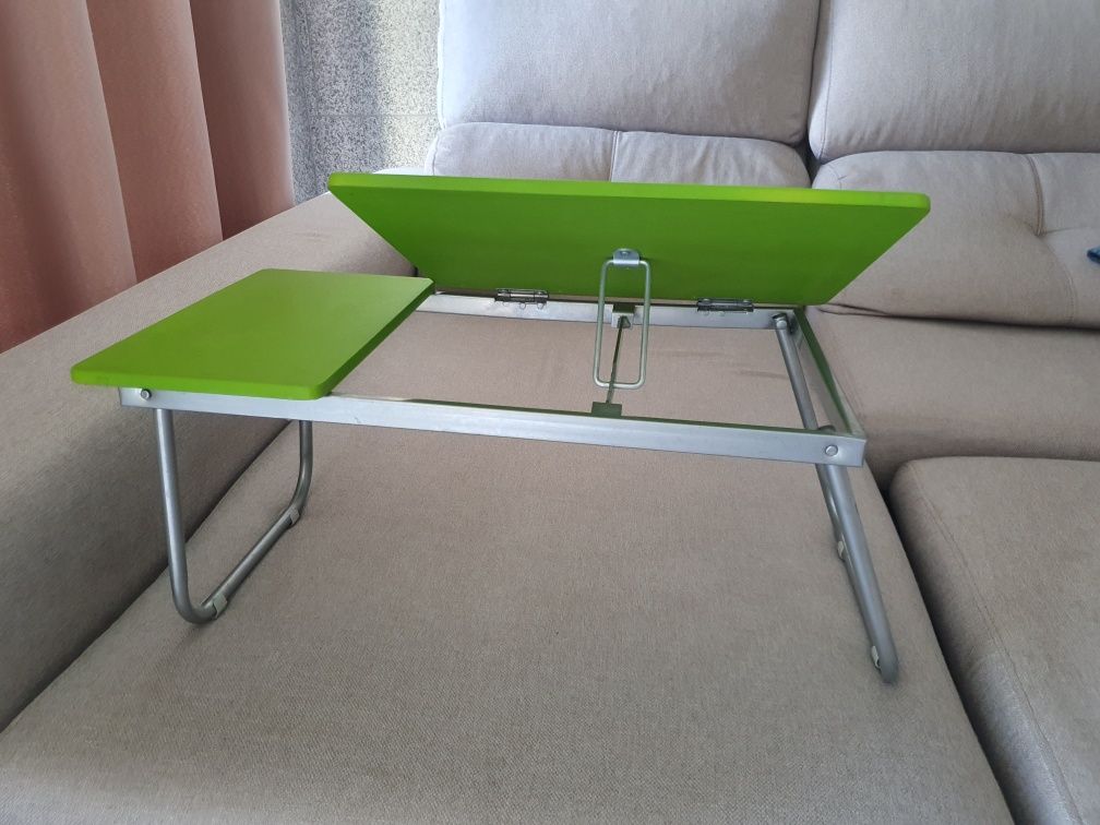 Mesa Dobrável para Notebook – Prática, Portátil Leve e Ajustável!