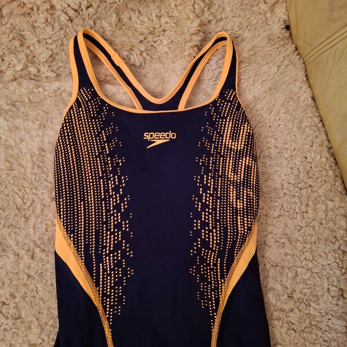 Продам купальник Speedo оригінал