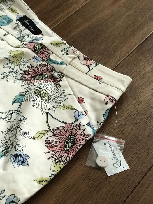 Короткі брюки S