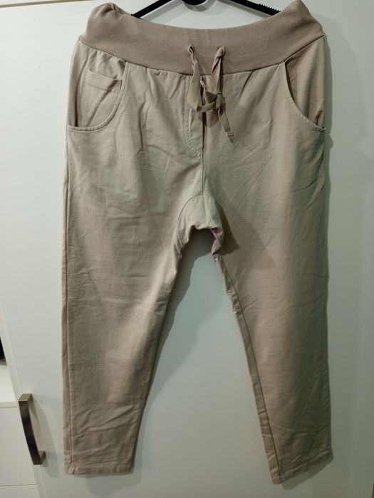 Nowe spodnie wiya uni do XL beżowe nowe