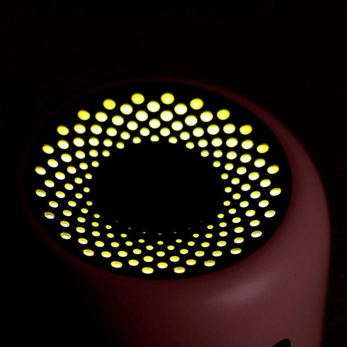 Ultradźwiękowy nawilżacz powietrza do samochodu i domu – aromaterapia