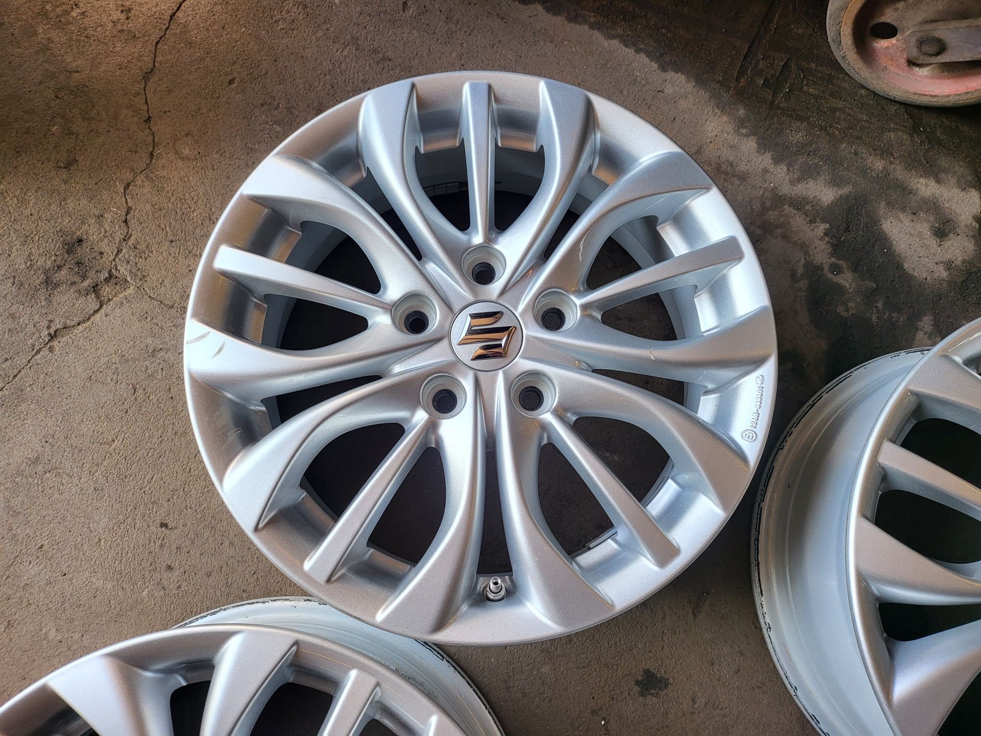 Alufelgi 16 Suzuki SX4 S-Cross Vitara Swift Kizashi 5x114,3 ET50 TPMS