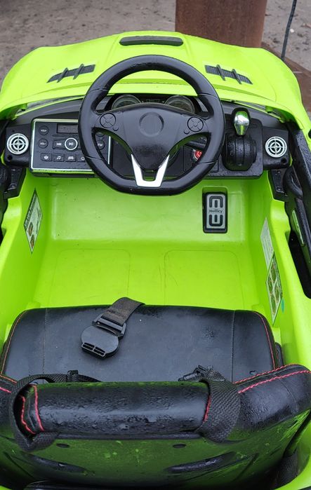 Дитяча  машина))