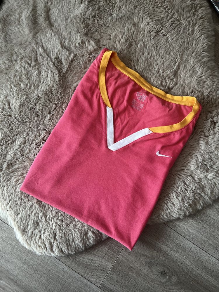 Koszulka Nike dekolt vitage