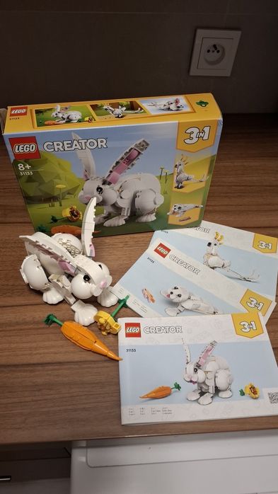 Lego creator 31133