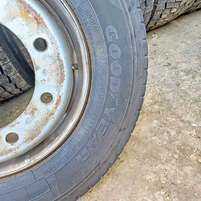 245/70 R17,5 Goodyear б/у шини 1шт | 2407483