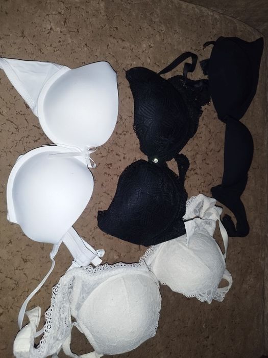 Продам бузгалтер не дорого.