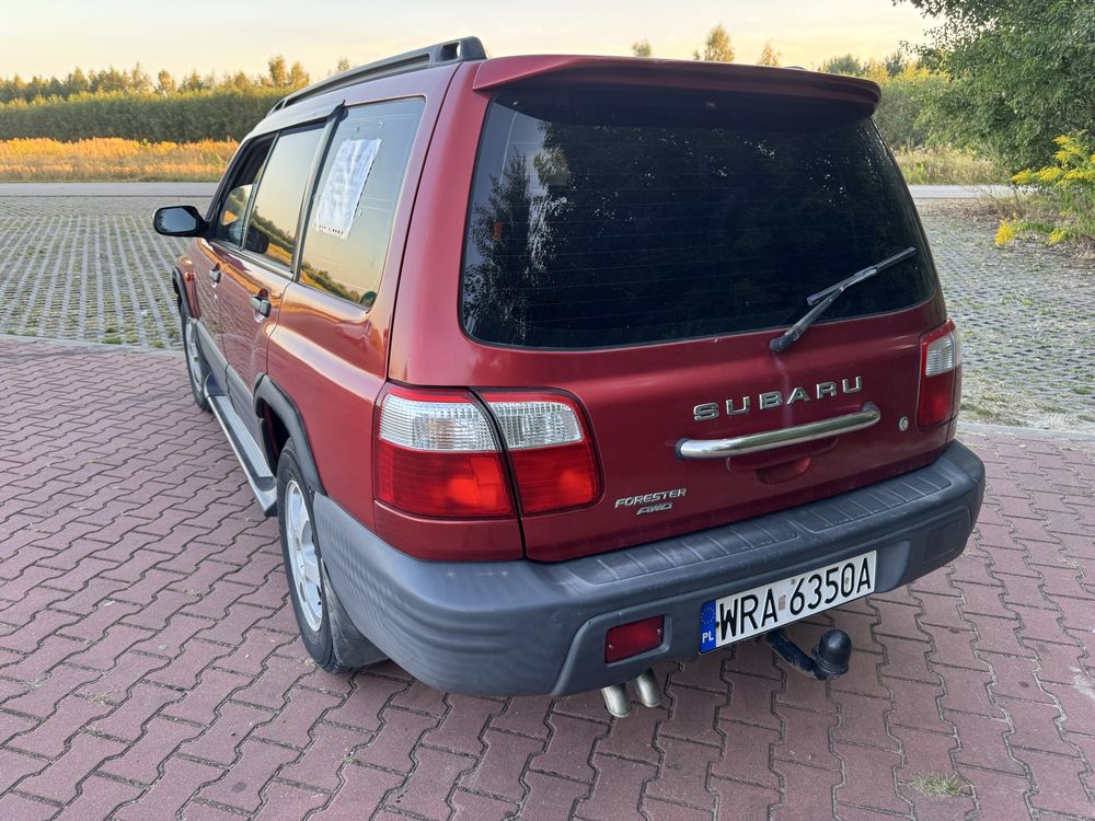 Subaru Forester 2.0 B+G 2001r