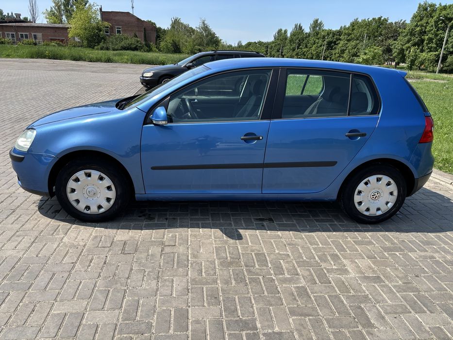 Продам volkswagen golf 5