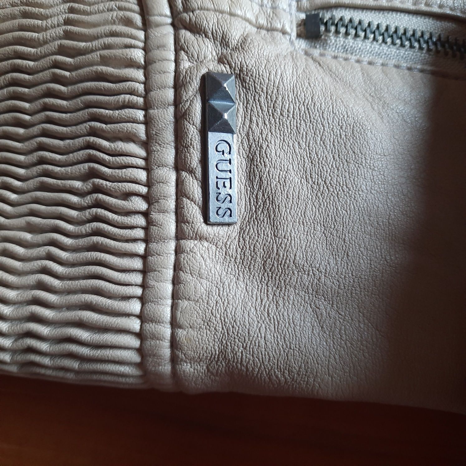 Kurtka Guess XS eko skora