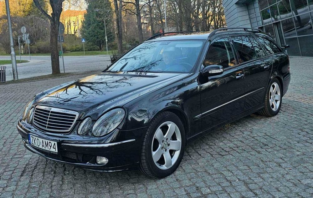 Mercedes-Benz w211 3.2CDI OM648 Avantgarde, fabryczny lakier, sprawny!