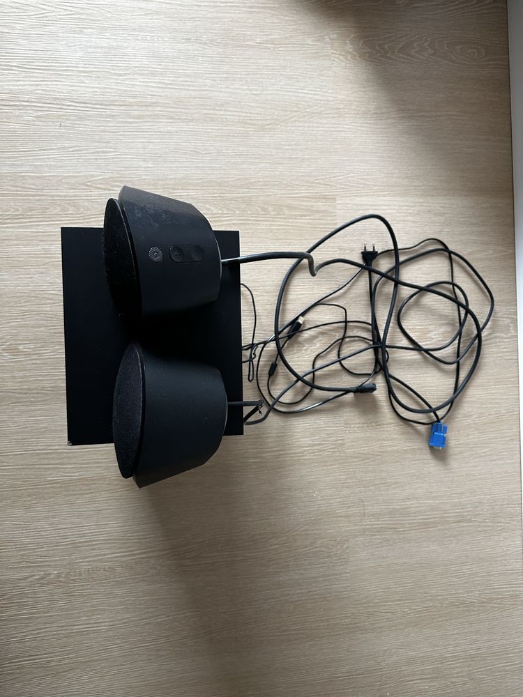 Colunas Logitech G560