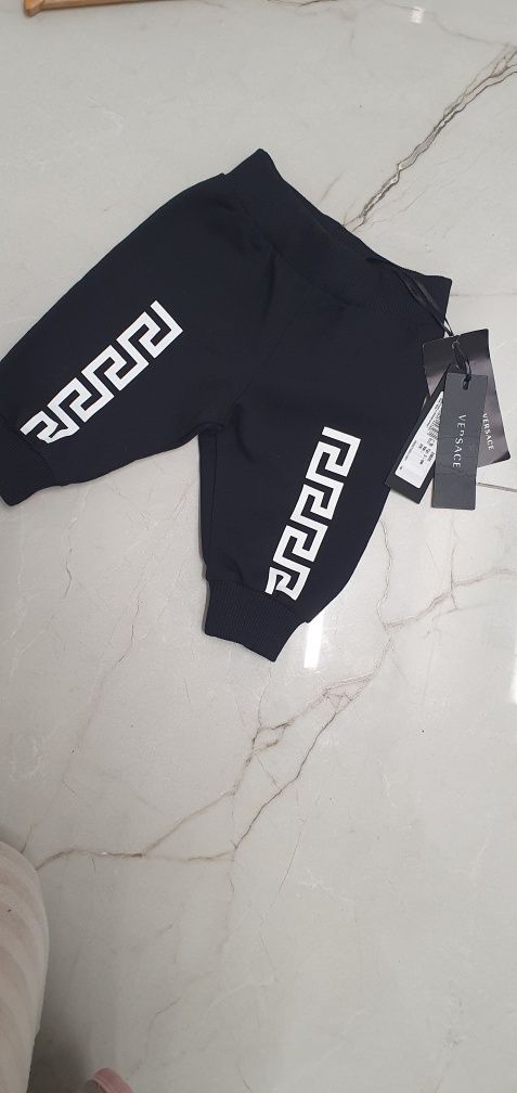 Spodnie Versace 3/6 miesiecy nowe oryginalne
