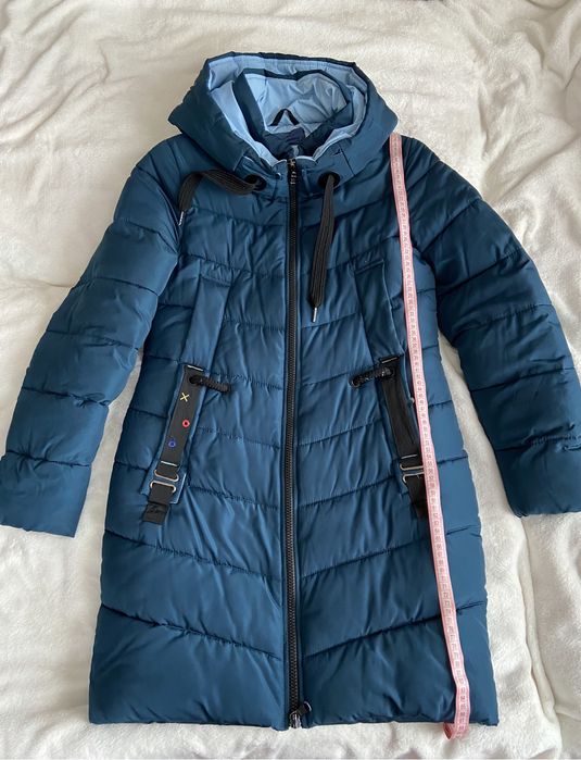 Зимова куртка пуховик