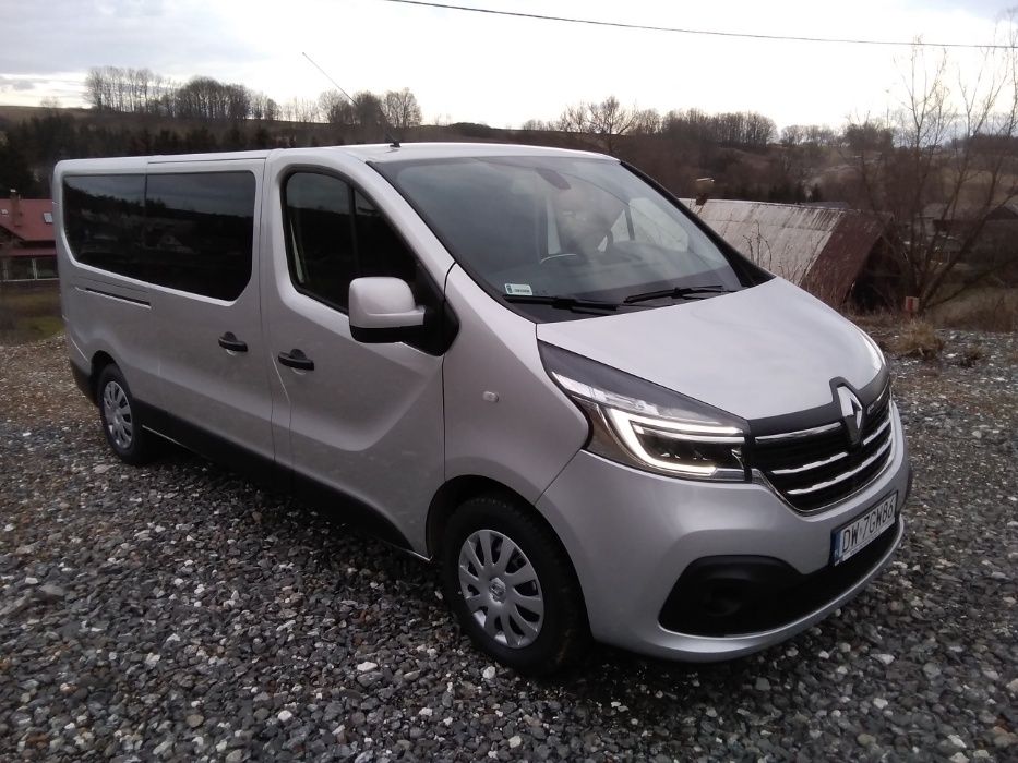 Wypożyczalnia busa/Wynajem z kierowcą/Przewóz osób/Usługi transportowe