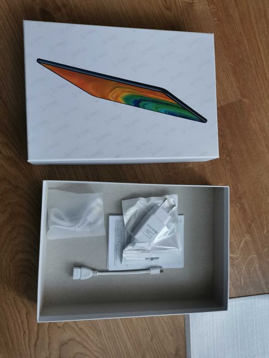 Tablet 11,6 cali, na gwarancji