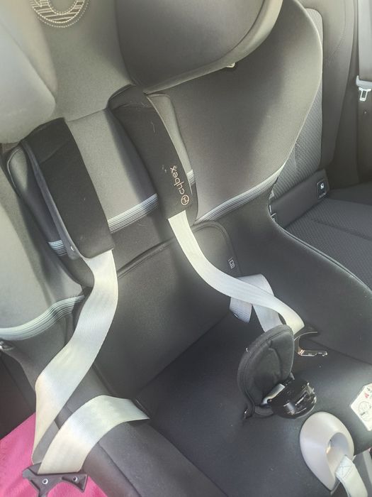 Cybex sirona SX i-size