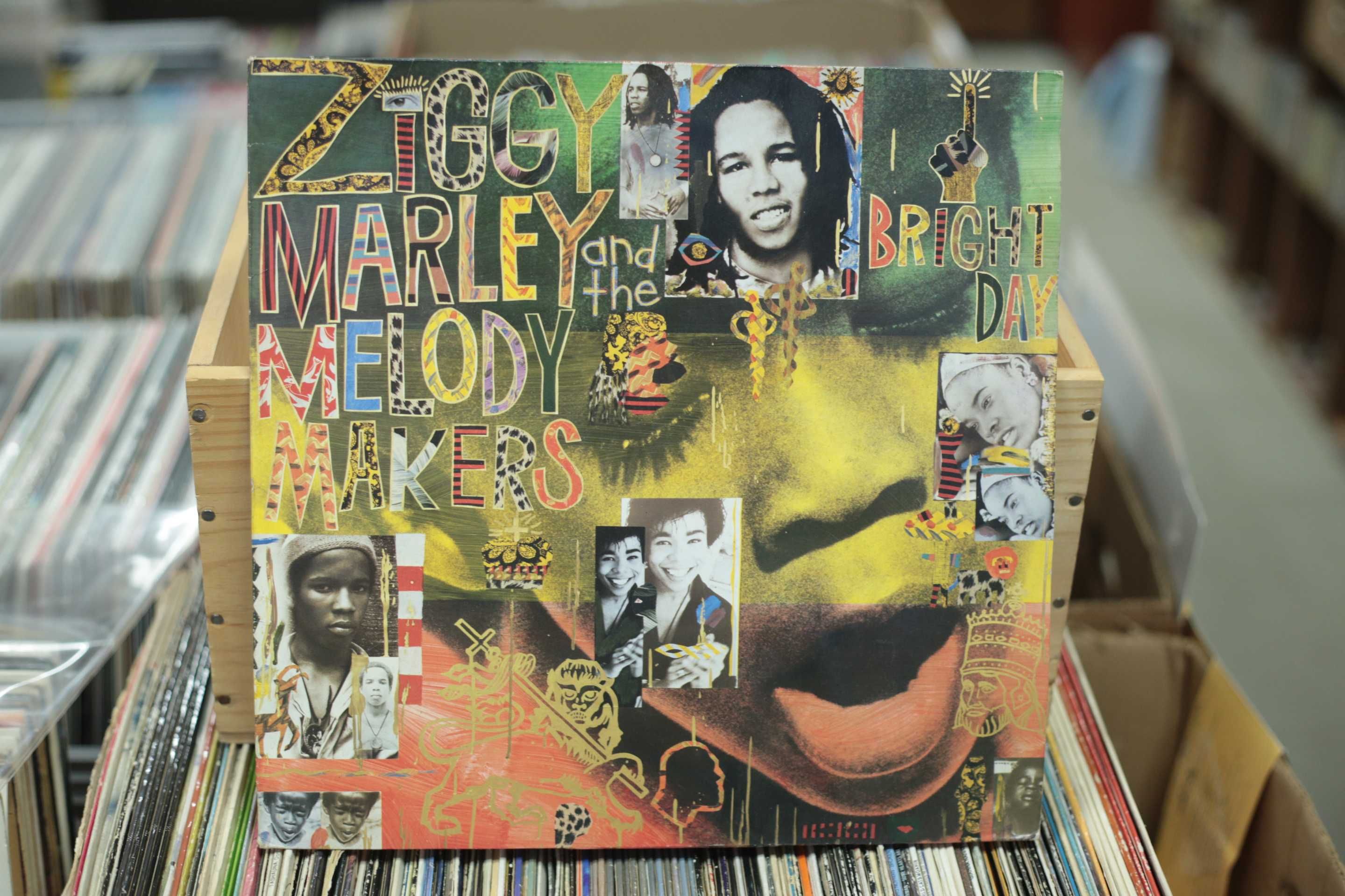 LP ZIGGY MARLEY and the Melody Makers - Bright Day
