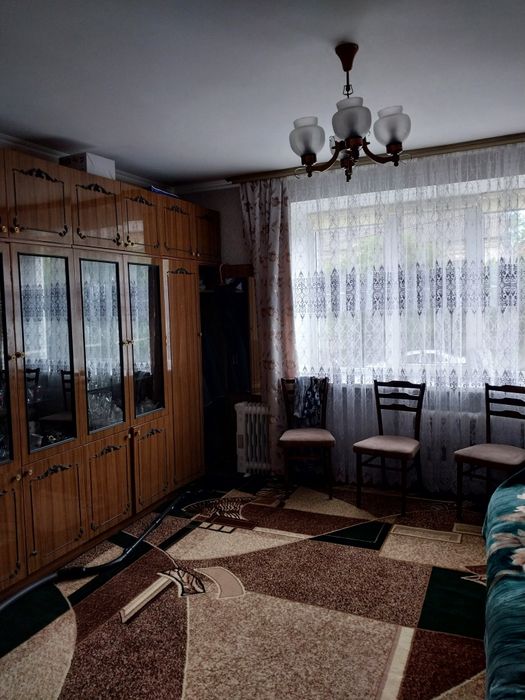 Окрема кімната для ЖІНКИ р-н ЖД вокзалу