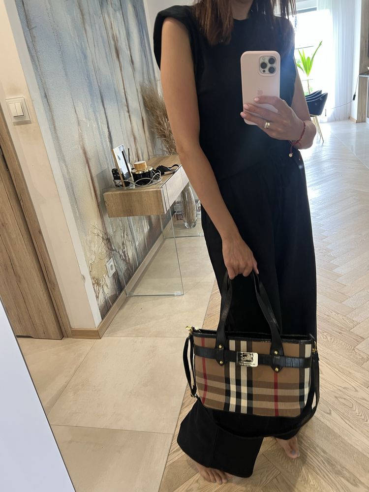 Burberry torebka