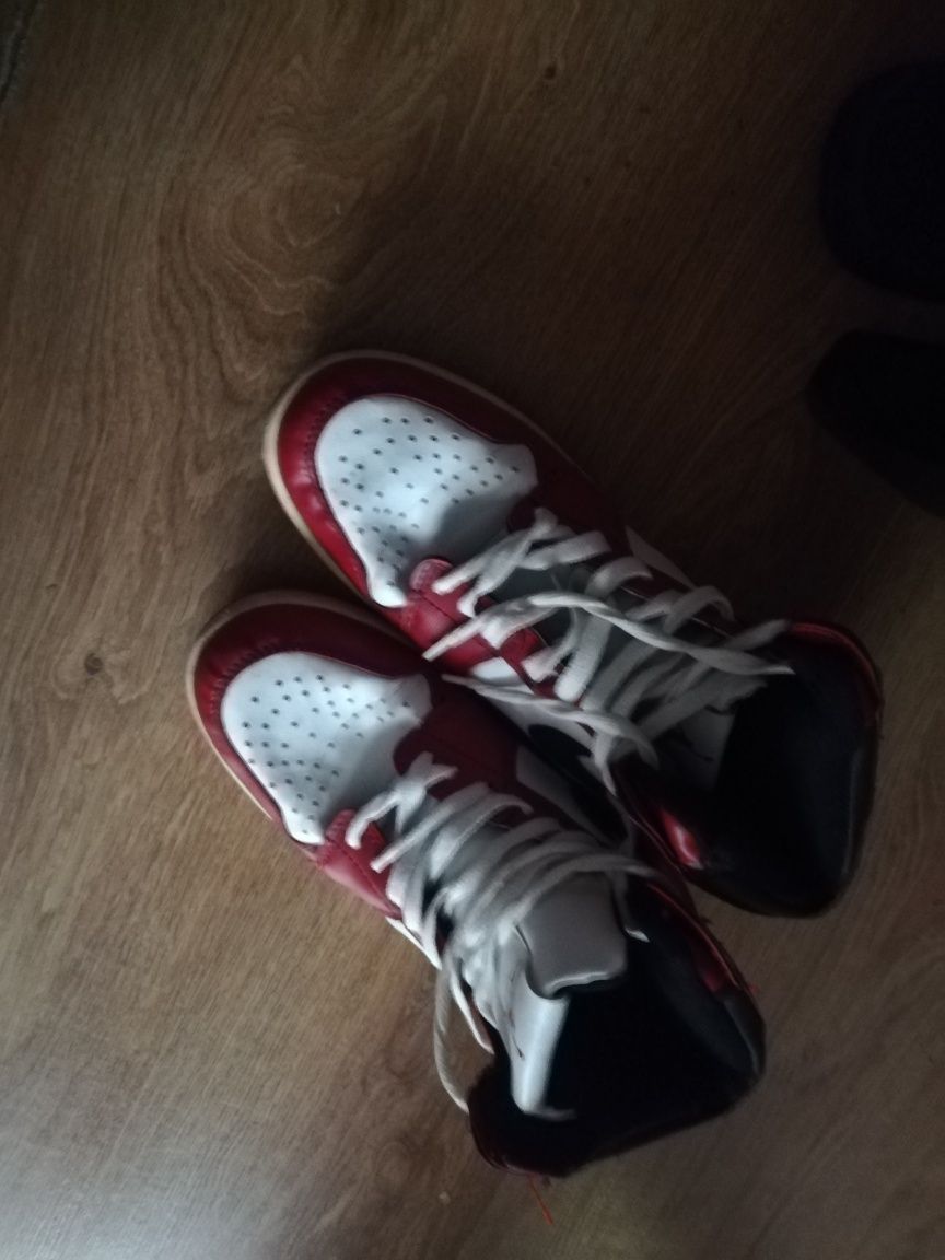 Buty Nike skórzane, rozmiar 38