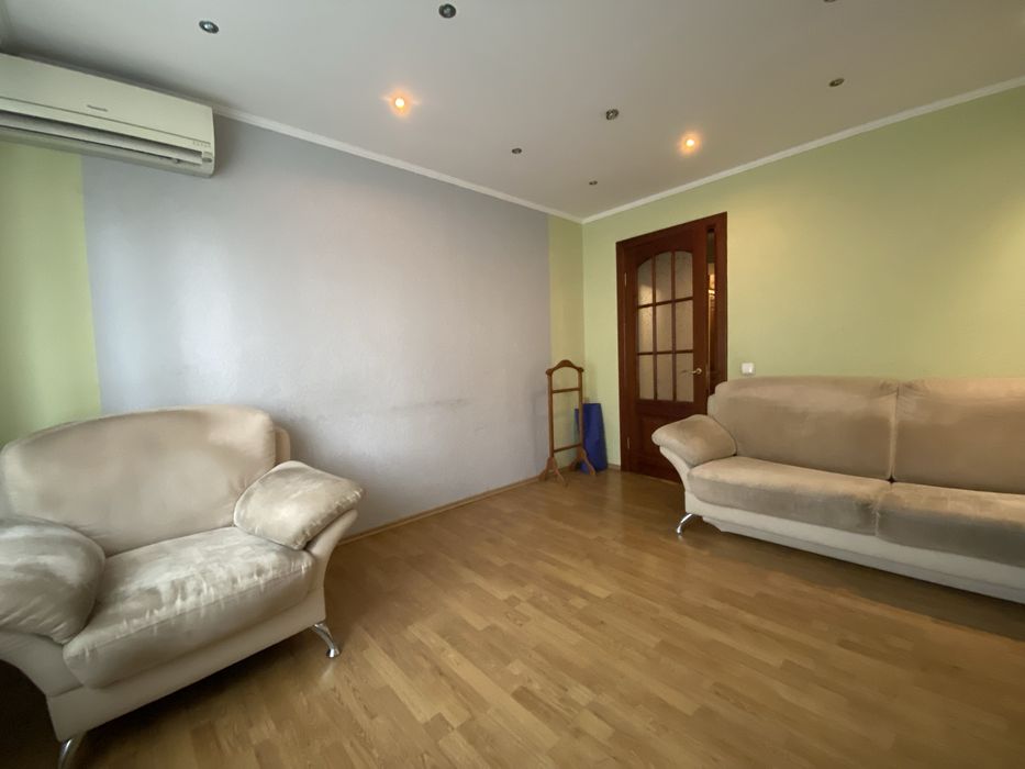 Пр Науки/ Гагарина 3 рн Сильпо нагорка центр