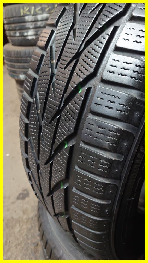 Пара зимних шин Toyo Snowprox S953 205/55 r16 205 55 16