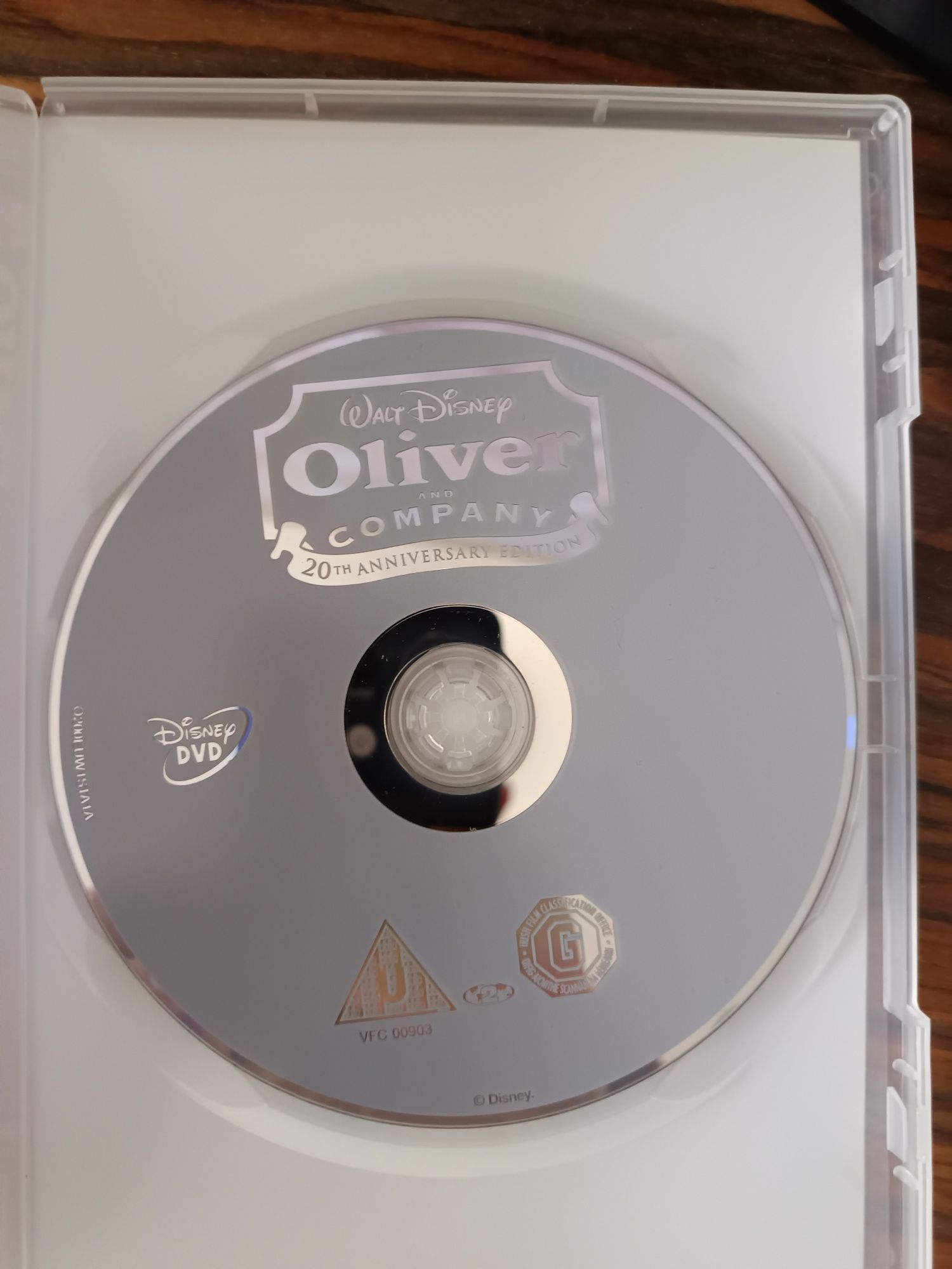 DVD Disney Oliver e seus companheiros