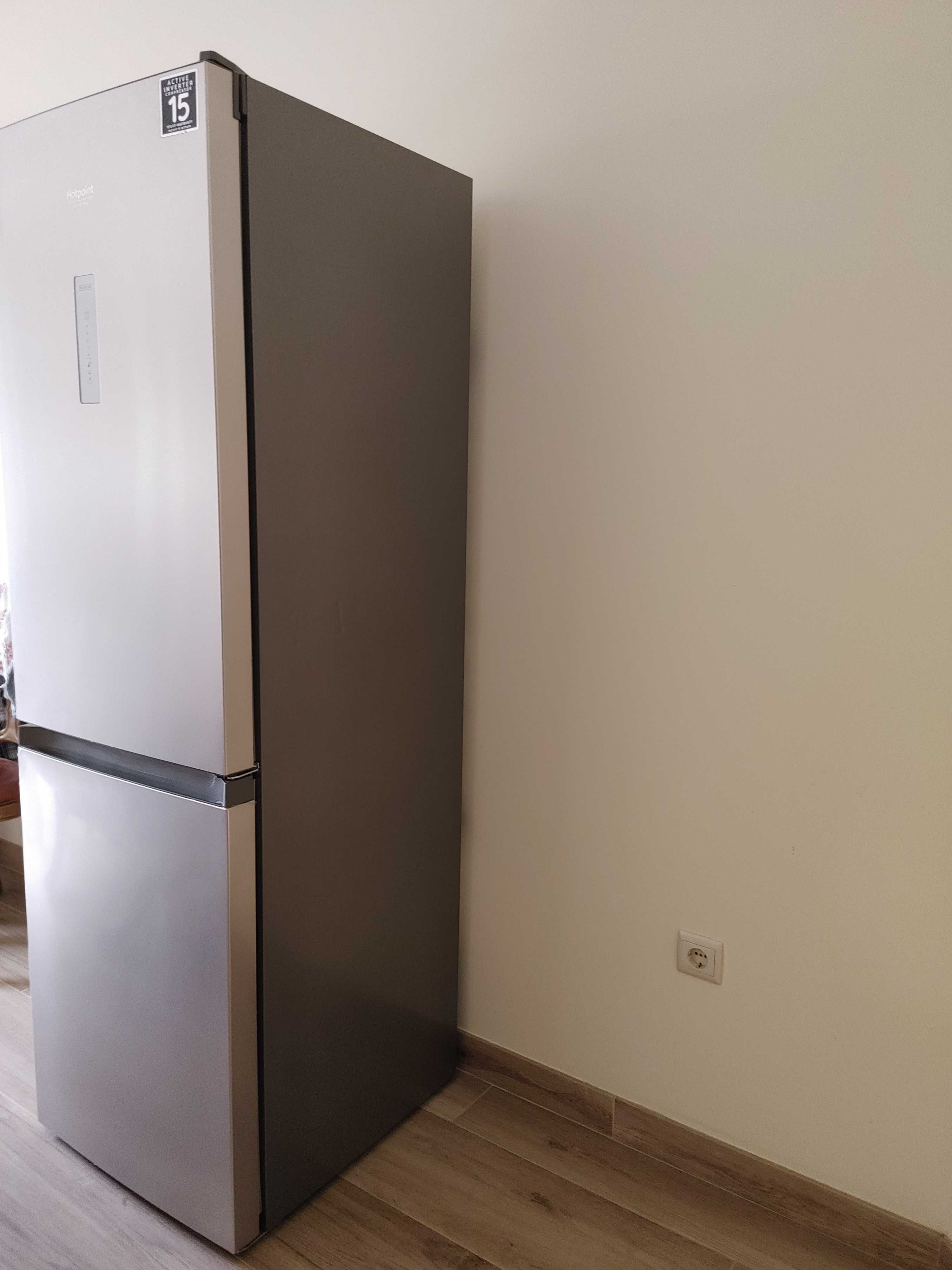 Vende-se Combinado Hotpoint Hafc8 To32sx Inox 338l No Frost, como novo