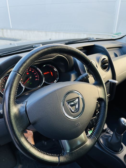 Продам duster,  рено Дастер